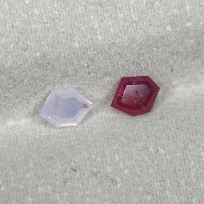 0,87ct/ 2Pcs Natural Ruby & Sapphire Viet Nam. Freeform. No Treatment Ruby, Sapphire Luc Yen.