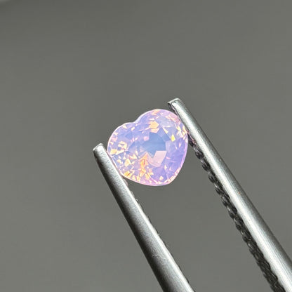 0,57ct Natural Light Pink Milky Sapphire Vietnam. Heart Shape. No Treatment Milky Sapphire Luc Yen.