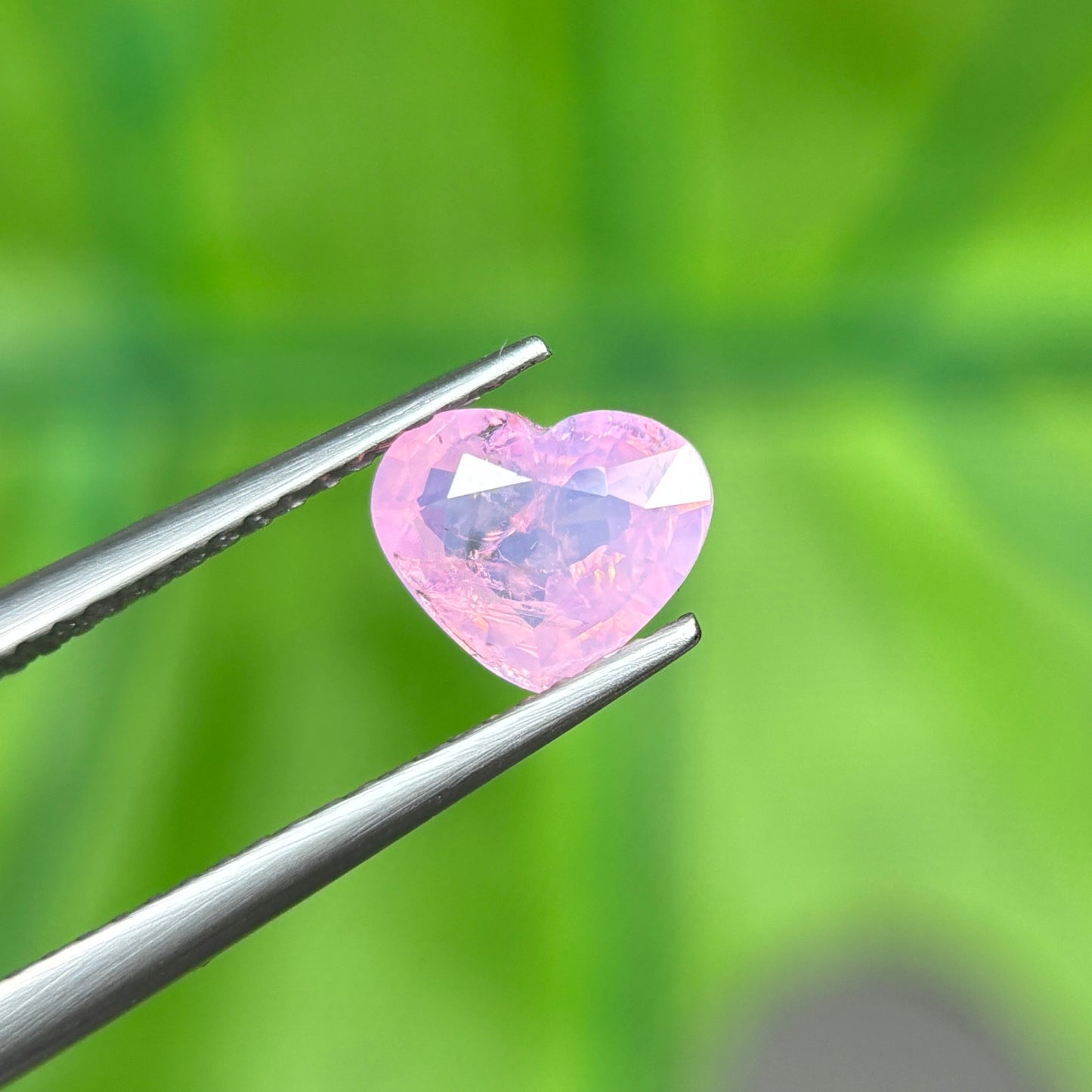 1,12ct Natural Pink Milky Sapphire Vietnam. Heart Shape. No Treatment Milky Sapphire Luc Yen.