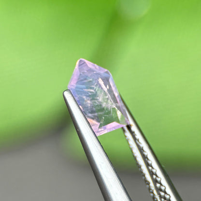 0,81ct Natural Pink Milky Sapphire Vietnam. Freeform. No Treatment Milky Sapphire Luc Yen.