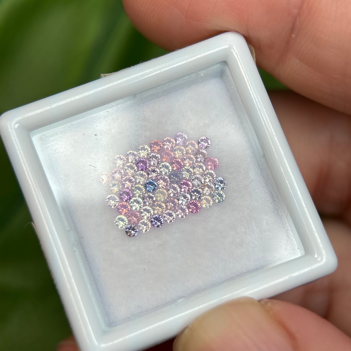 1,0ct/57Pcs Natural Sapphire Vietnam, Round Shape, C1 Quality, No Treatment Sapphire Luc Yen.