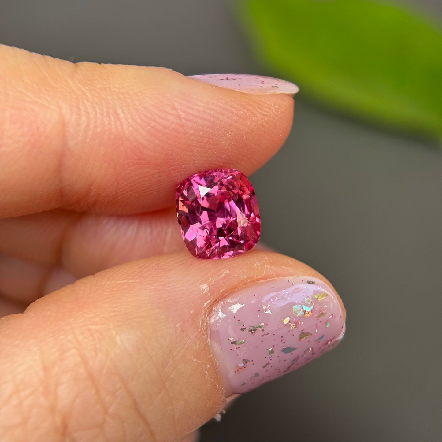 2.65 ct Natural Pink Spinel Vietnam