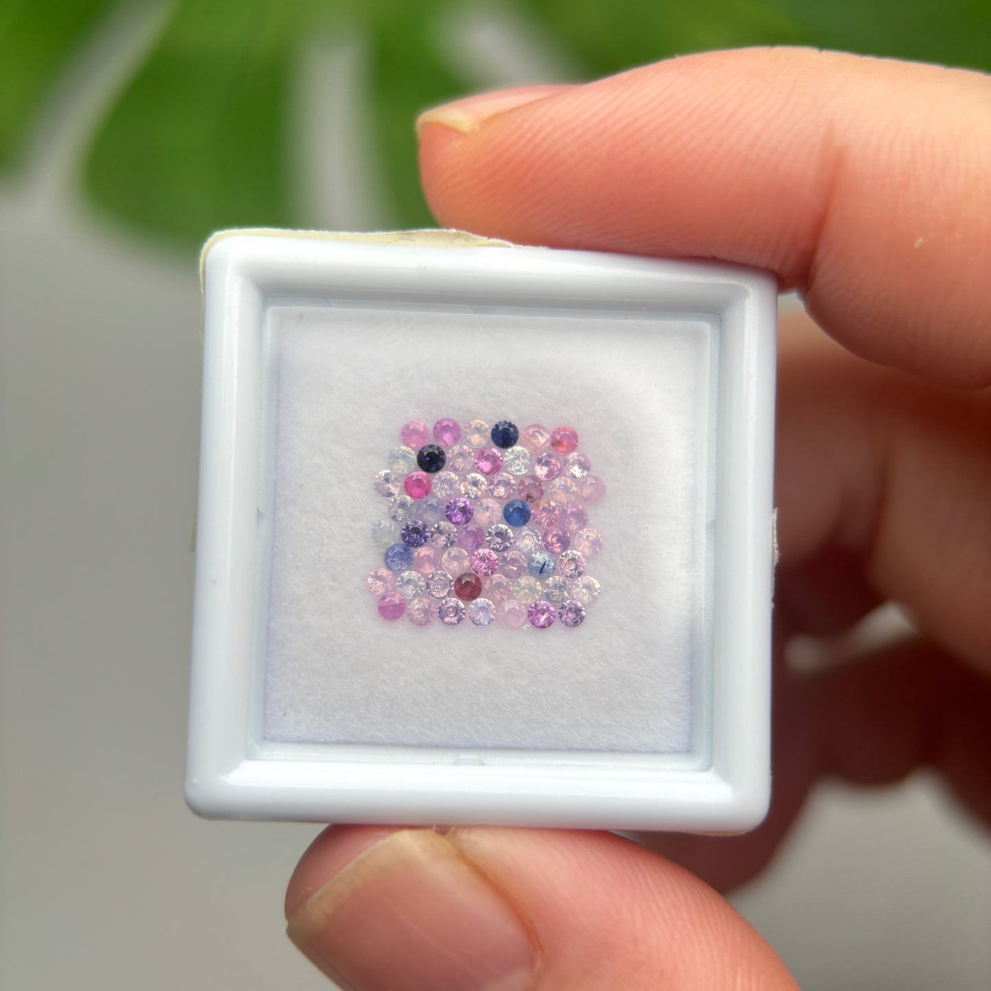 1,0ct/58Pcs Natural Sapphire Vietnam, Round Shape, C2 Quality, No Treatment Sapphire Luc Yen.
