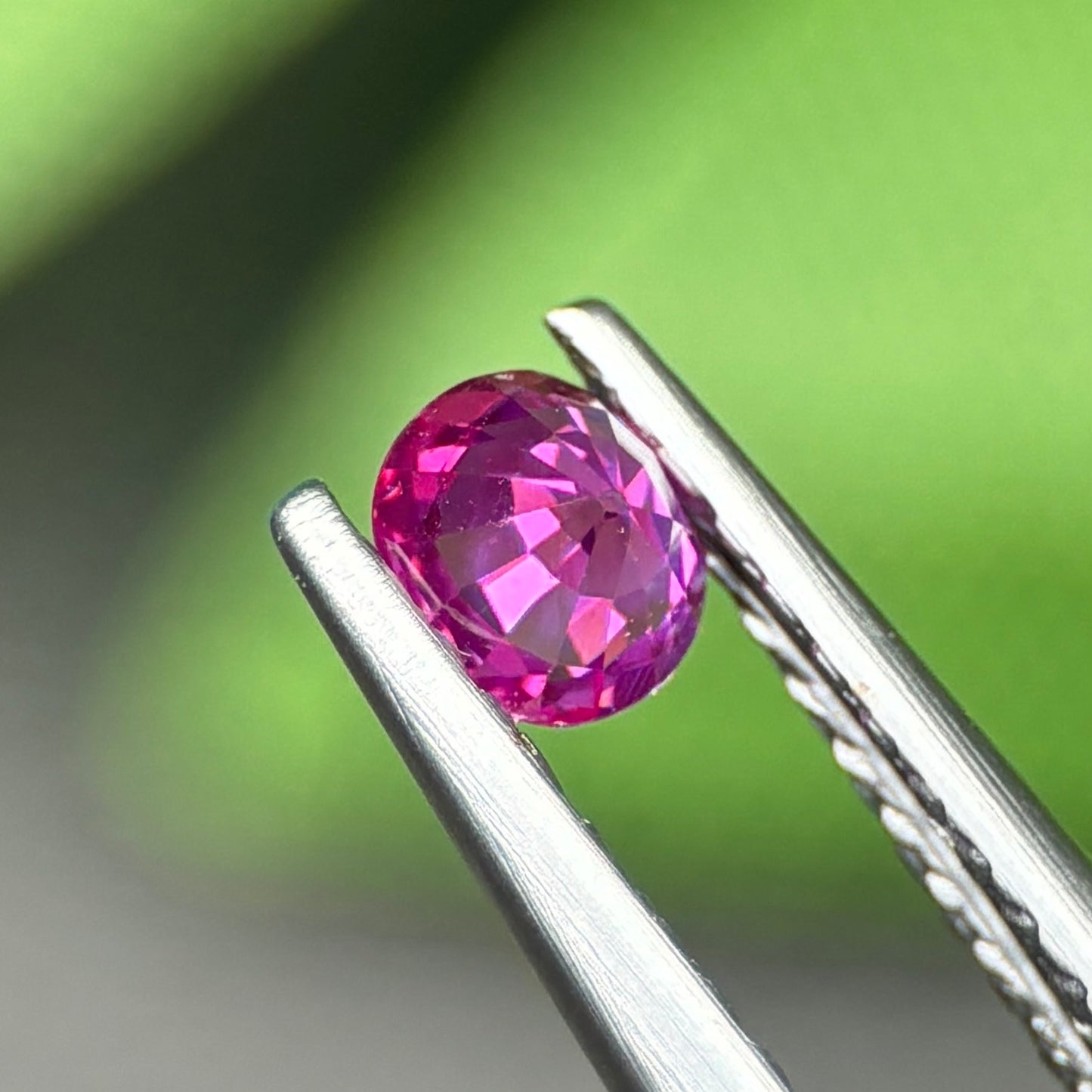 0,29ct Natural Pink Sapphire Viet Nam. Cushion Shape. No Treatment Sapphire Luc Yen.