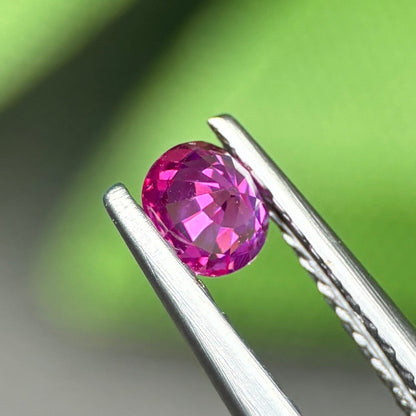 0,29ct Natural Pink Sapphire Viet Nam. Cushion Shape. No Treatment Sapphire Luc Yen.
