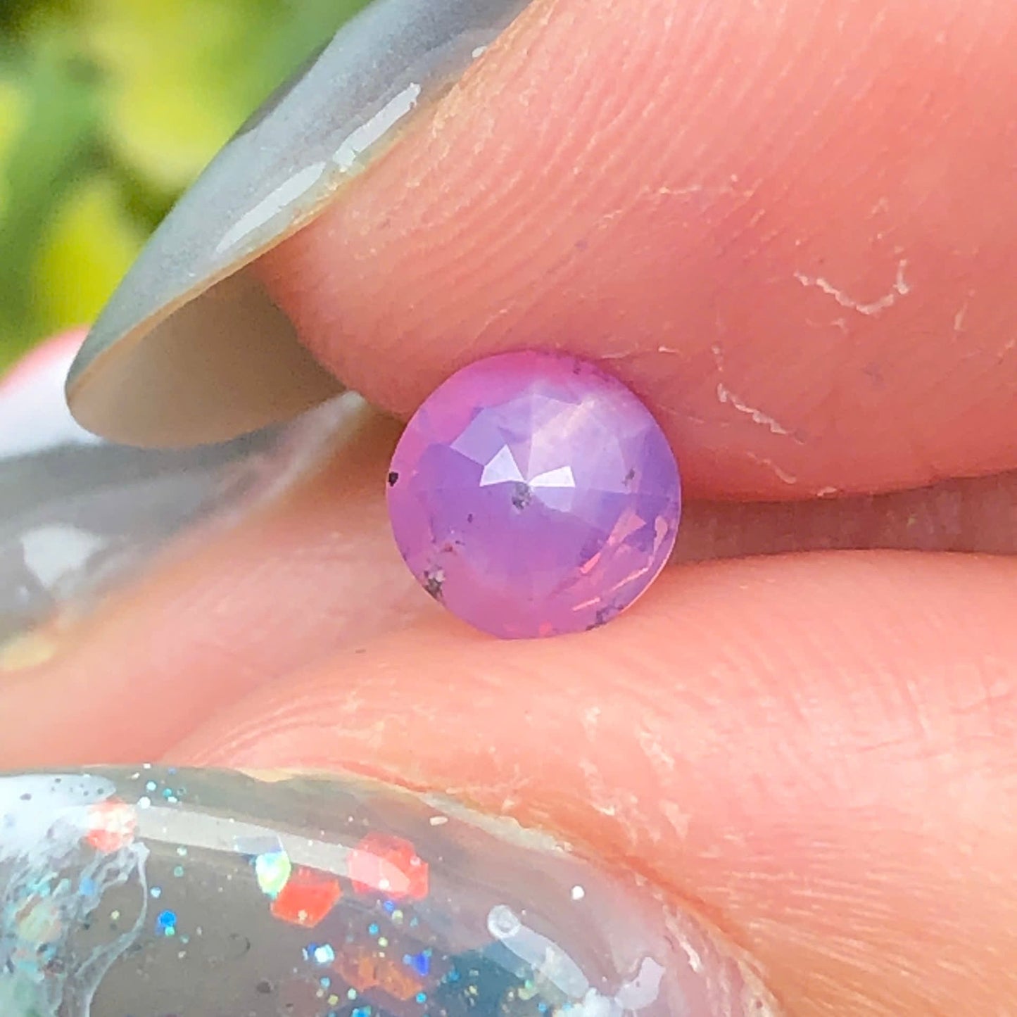 0,50ct Natural Pink Milky Sapphire Vietnam. Round Shape. No Treatment Milky Sapphire Luc Yen.