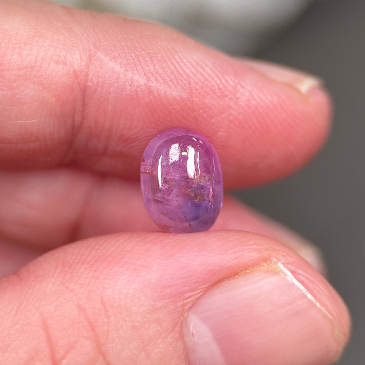 2,91ct Natural Purplish Pink Cacbochon Sapphire Viet Nam. No Treatment Sapphire Luc Yen.