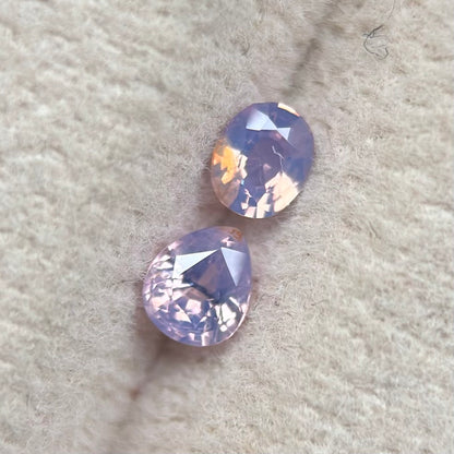 0.4 ct / 2Pcs Natural Purple  Milky Sapphire Viet Nam. Cushion & Pear Shape. No treatment.