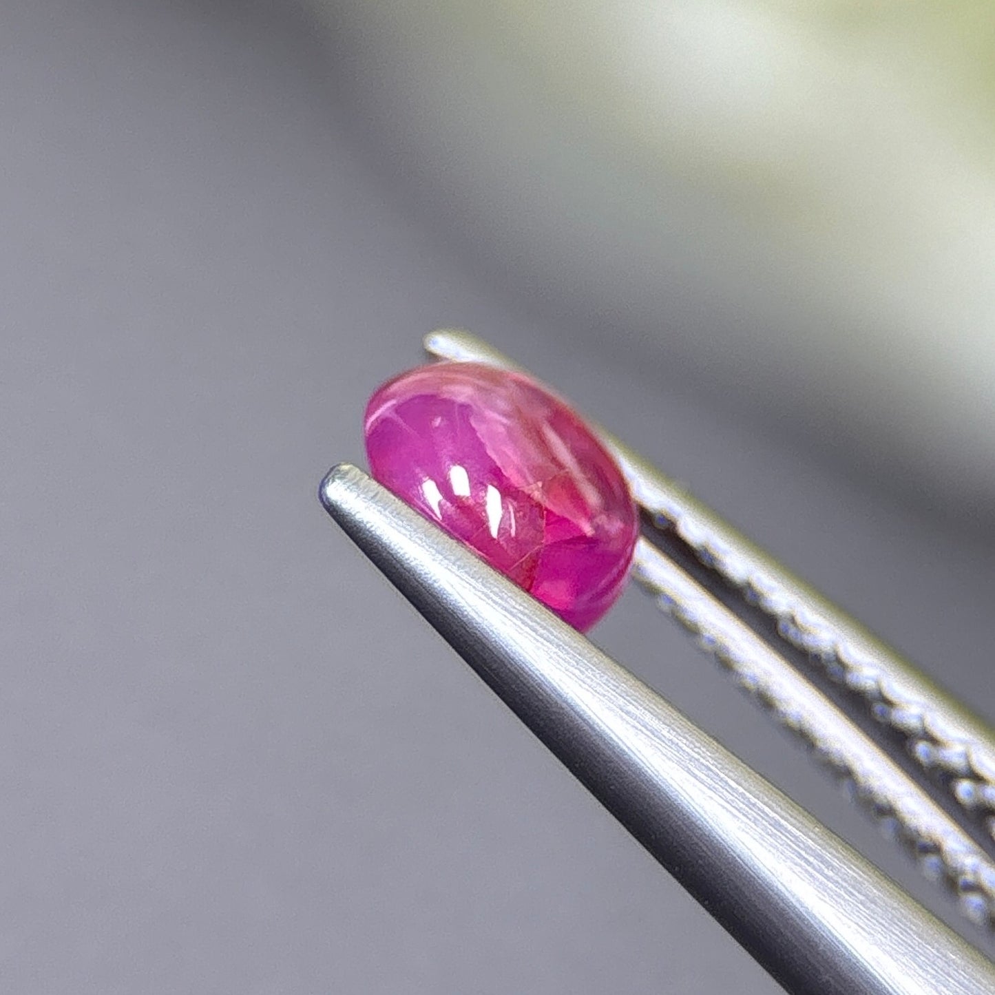 0.55ct Natural Pink Cacbochon Sapphire Viet Nam. No treatment.