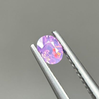 0,36ct Natural Pinkish Purple Milky Sapphire Vietnam. Oval Shape. No Treatment Milky Sapphire Luc Yen.