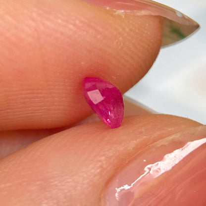 0.40ct Natural Ruby Vietnam