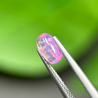 0.95ct Natural Pink Cacbochon Sapphire Viet Nam. No treatment.