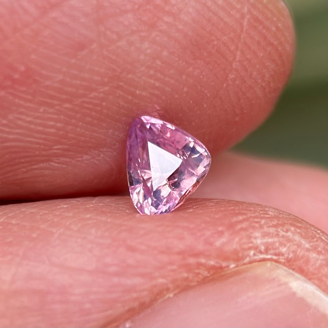 0.41 ct Natural Pink Sapphire Vietnam. Triangle Shape. No Treatment.