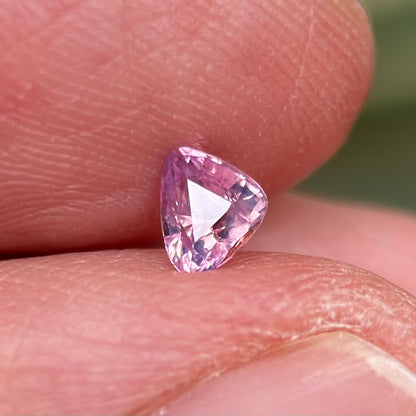 0.41 ct Natural Pink Sapphire Vietnam. Triangle Shape. No Treatment.