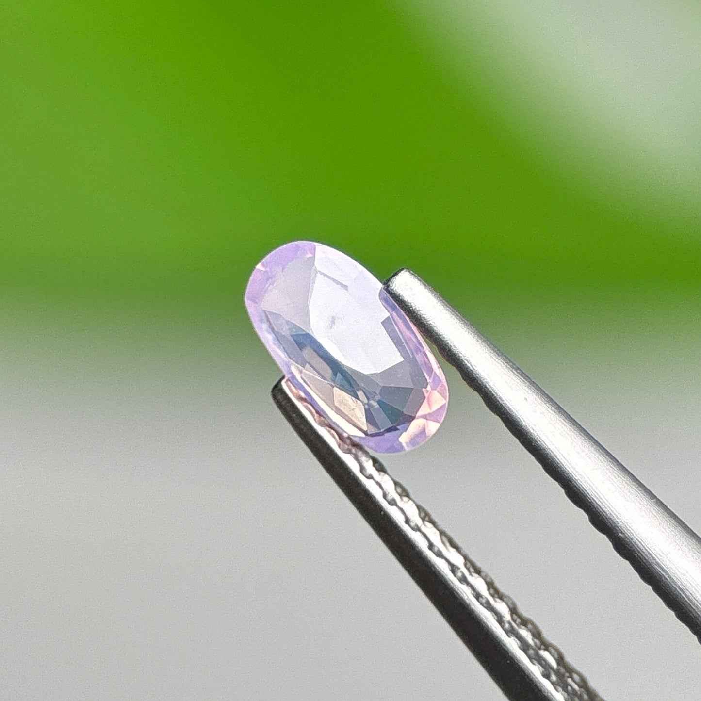 0.45 ct Natural Pink Silky Sapphire Vietnam. Oval Shape