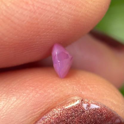 0.49 ct Natural Pink Milky Sapphire Vietnam. Oval Shape. No Treatment.