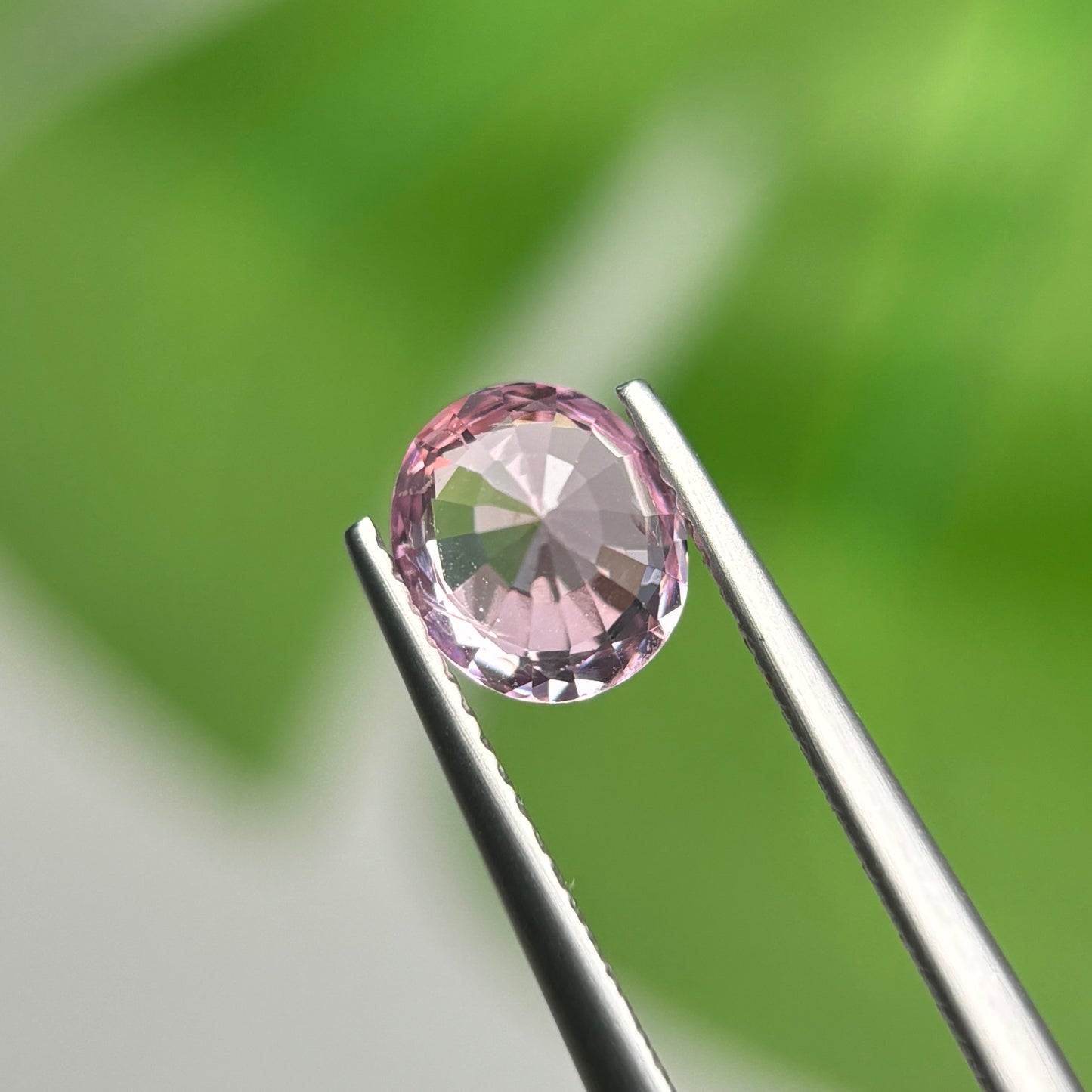 1.57ct Natural Lite Pink Spinel Vietnam. Oval Shape.