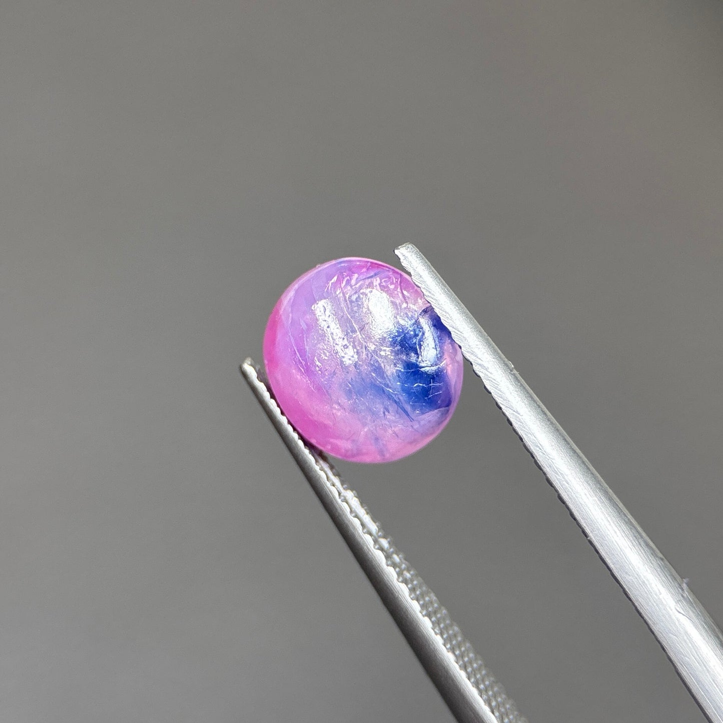 4,01ct Natural Pink Cacbochon Sapphire Viet Nam. No Treatment Sapphire Luc Yen.