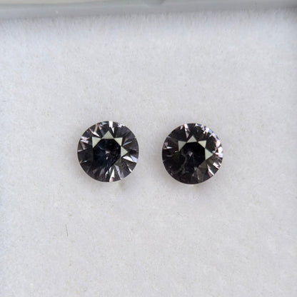 0,52 ct/ 2 Pcs Natural Purple Spinel Vietnam. Round Shape.