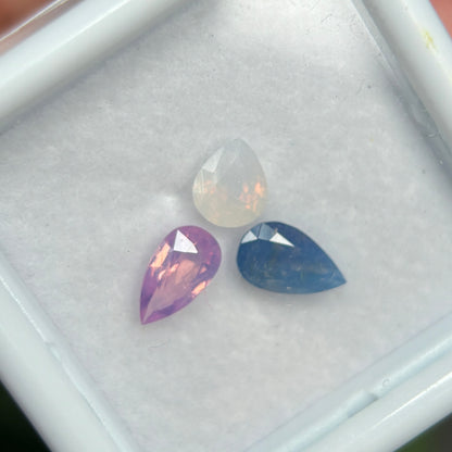 1,34ct Natural Pink-White-Blue Milky Sapphire Vietnam. Pear Shape. No Treatment Milky Sapphire Luc Yen.