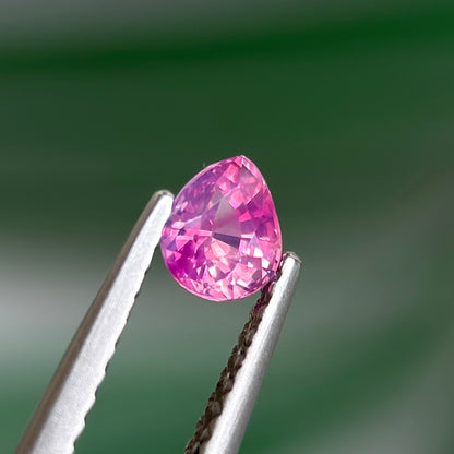 0.44 ct Natural Pink Sapphire Vietnam. Pear Shape. No treatment