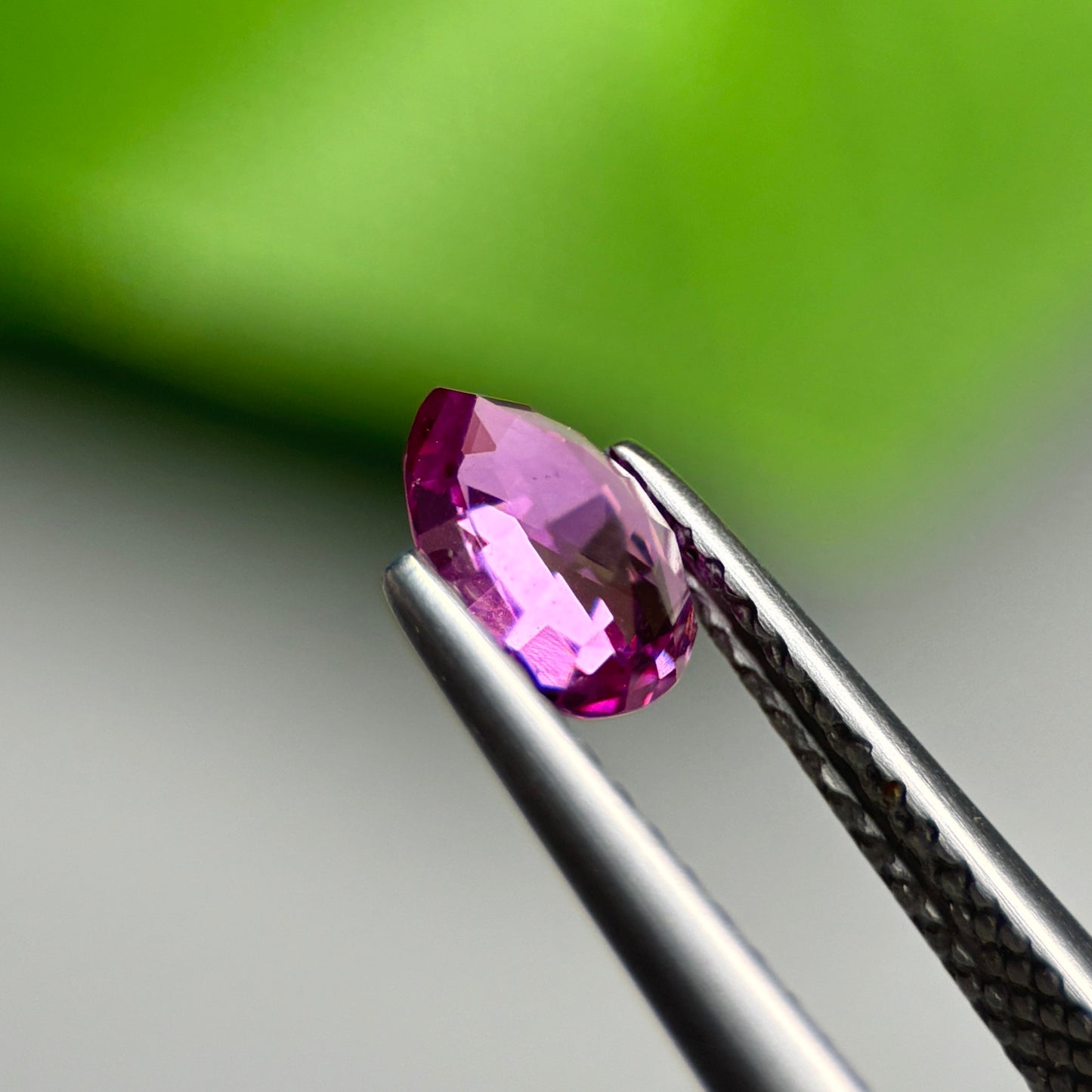0.78 ct Natural Pinkish Purple Sapphire Vietnam. Pear Shape.