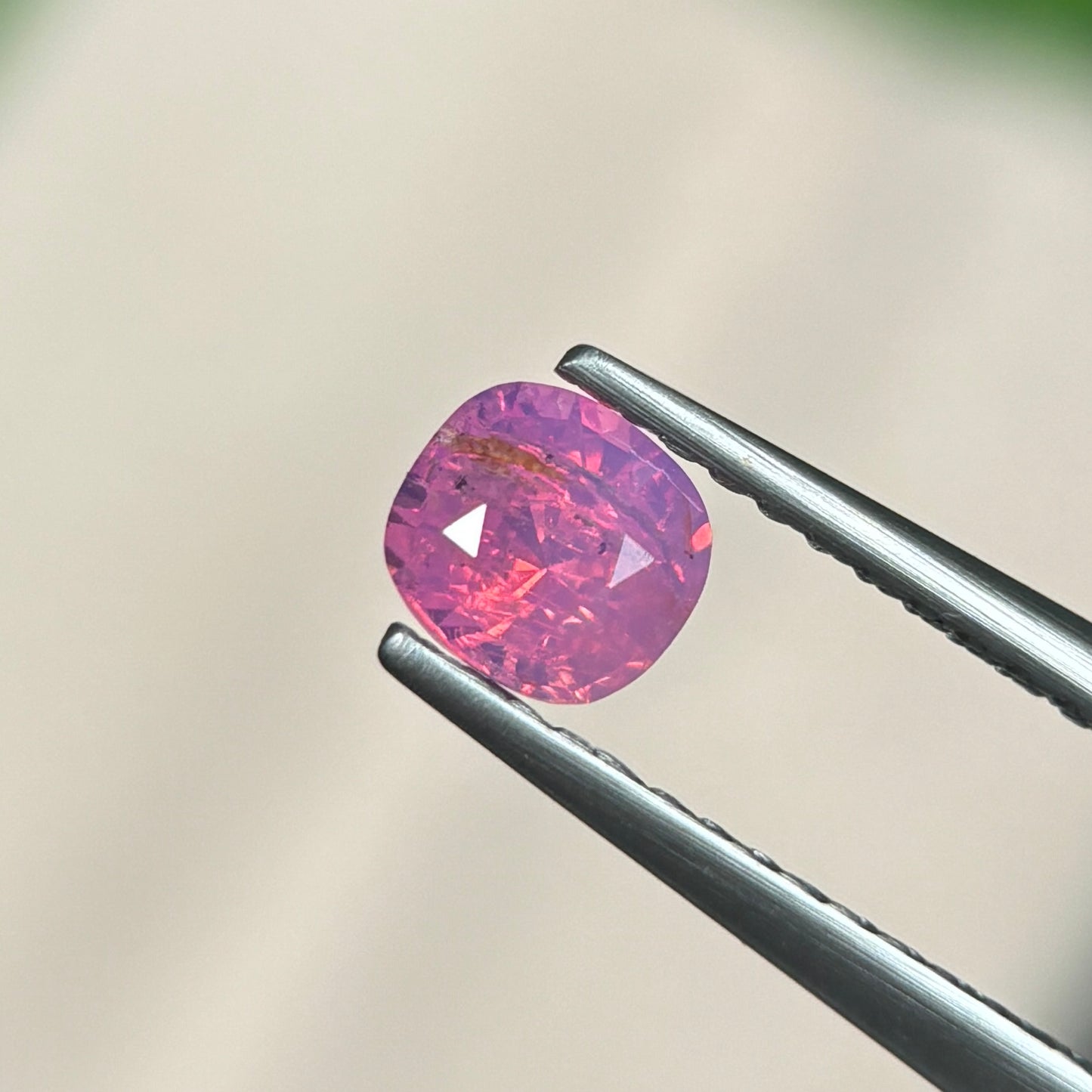 0,61ct Natural Pink Milky Sapphire Vietnam. Cushion Shape. No Treatment Milky Sapphire Luc Yen.