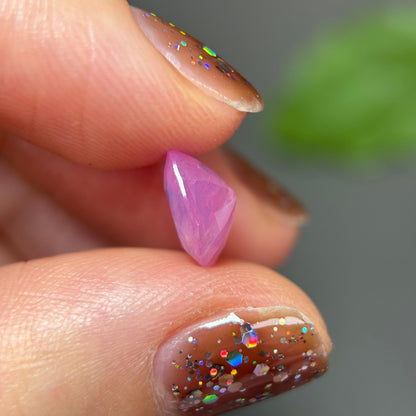 2.63ct Natural Milky Sapphire Viet Nam.