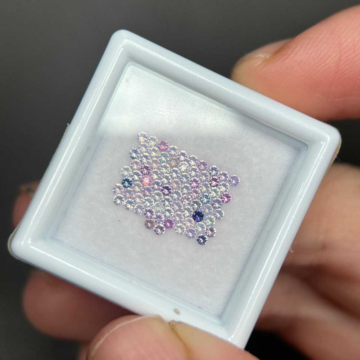 0,88ct/ 78Pcs Natural Sapphire Vietnam, Round Shape, AB Quality, No Treatment Sapphire Luc Yen.