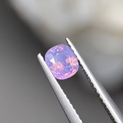 0,55ct Natural Pinkish Purple Milky Sapphire Vietnam. Cushion Shape. No Treatment Milky Sapphire Luc Yen.