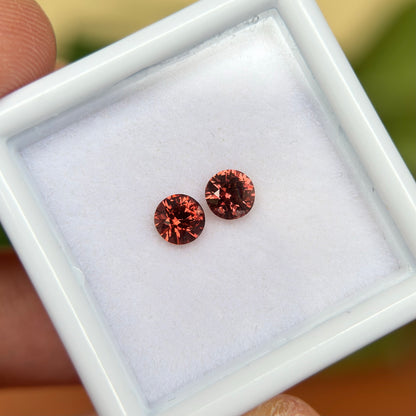 0,59ct/2Pcs Natural Brownish Orange Spinel Vietnam. Round Shape.