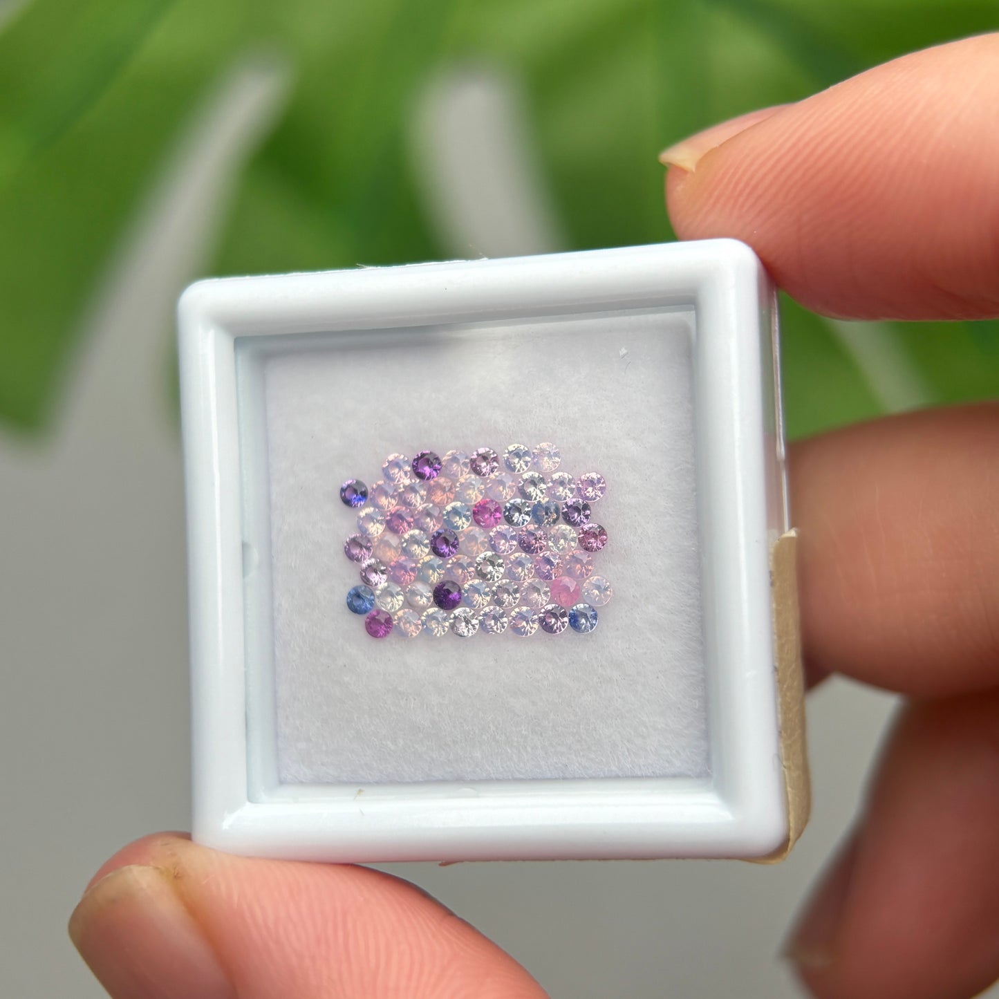 1,0ct/57Pcs Natural Sapphire Vietnam, Round Shape, C1 Quality, No Treatment Sapphire Luc Yen.