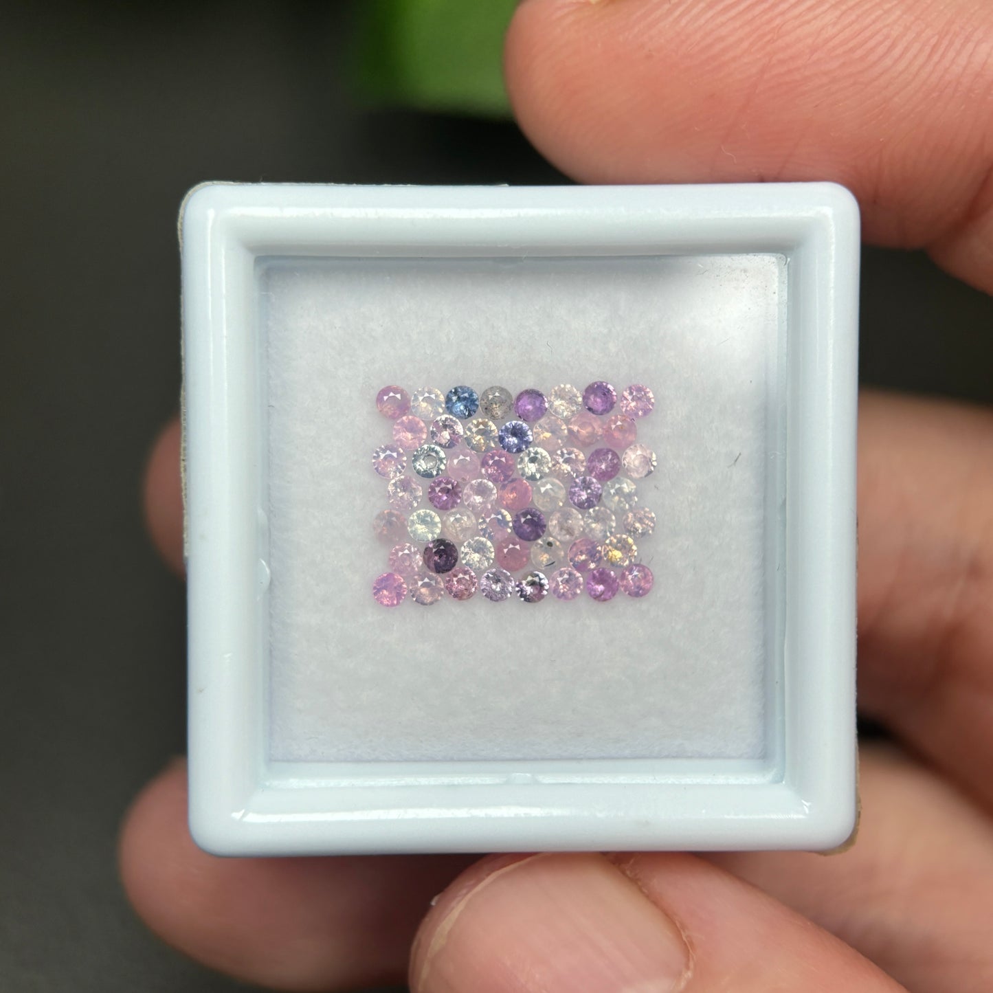 1,0ct/ 53Pcs Natural Sapphire Vietnam, Round Shape, C2 Quality, No Treatment Sapphire Luc Yen.