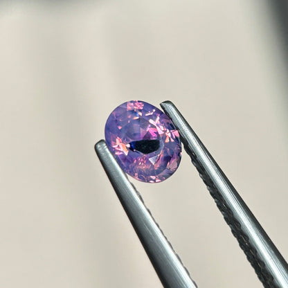 0,45ct Natural Pinkish Purple Milky Sapphire Vietnam. Oval Shape. No Treatment Milky Sapphire Luc Yen.