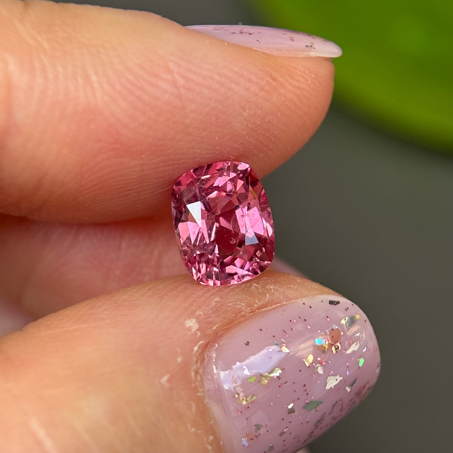 1.65 ct Natural Pink Spinel Vietnam