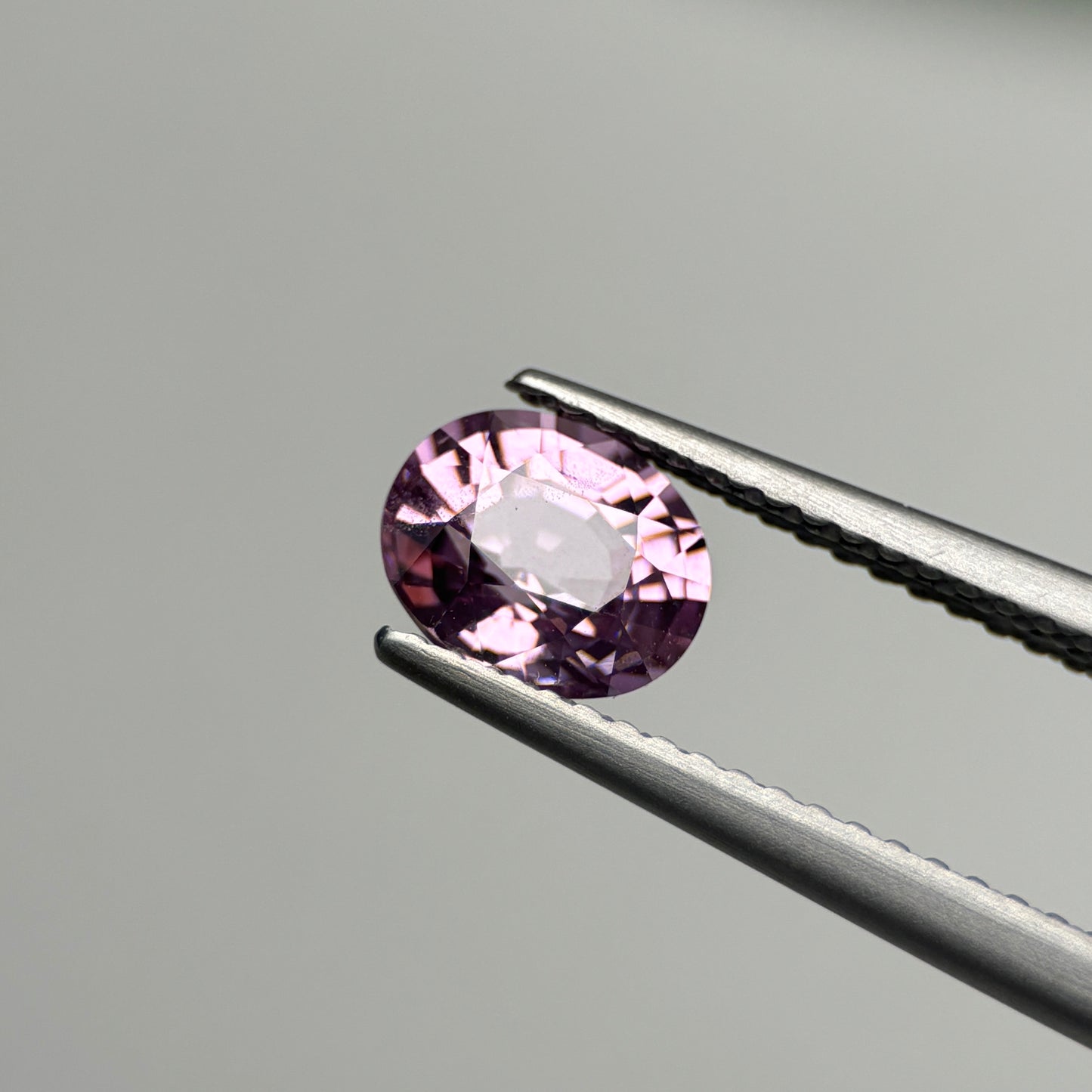 1.16 ct Natural Purple Spinel Vietnam. Oval Shape.