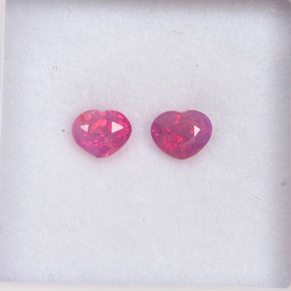 1.06ct/2Pcs Natural Pink Milky Sapphire Vietnam. Heart Shape.