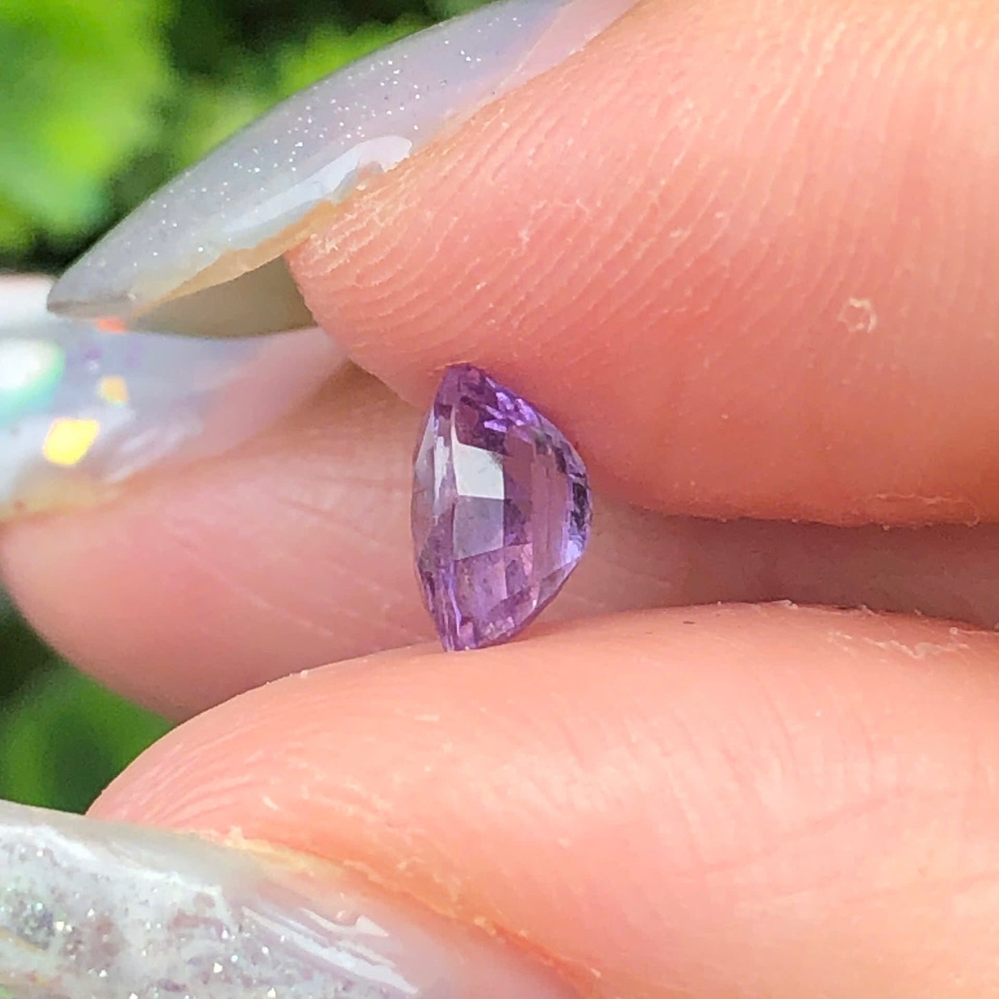 0,88ct Natural Purple Spinel Viet Nam. Cushion Shape. No Treatment Spinel Luc Yen.