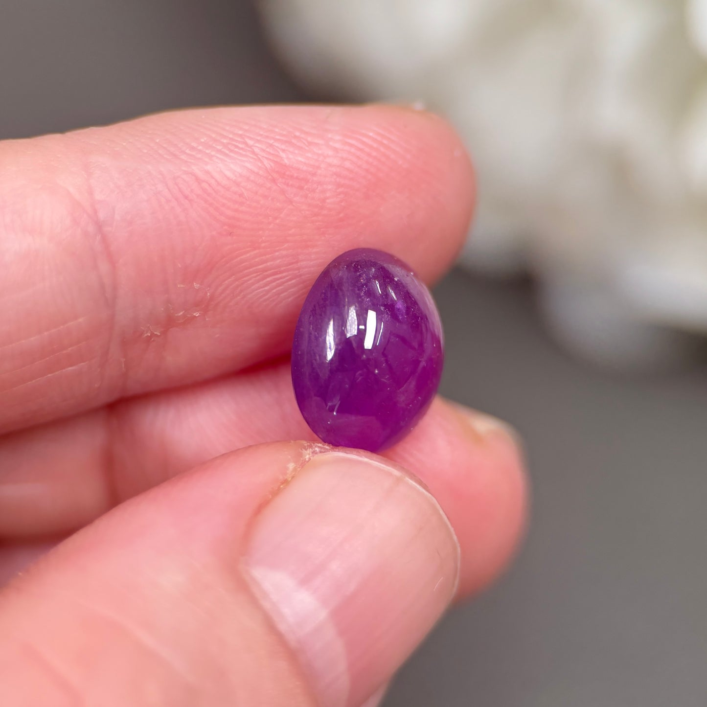 6,36ct Natural Purple Cacbochon Sapphire Viet Nam. No Treatment Sapphire Luc Yen.