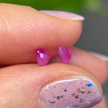 0.52 ct Natural Pink Milky Sapphire Vietnam in 14K Rose Gold Pendant