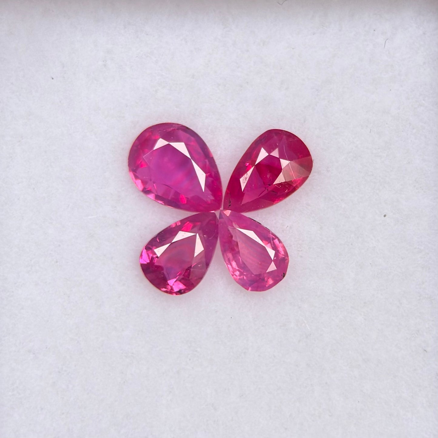 0.86ct/4Pcs Natural Pink Milky Sapphire Vietnam. Pear Shape.