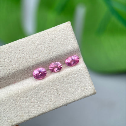 2.01 ct/ 3Pcs Natural Pink Spinel Vietnam. Oval Shape. No Treatment.