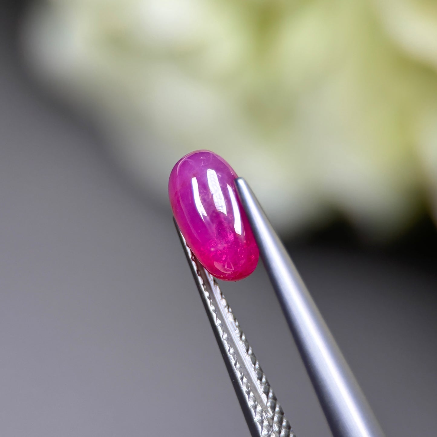 1.34ct Natural Ruby Cacbochon Viet Nam. No treatment Ruby Luc Yen.