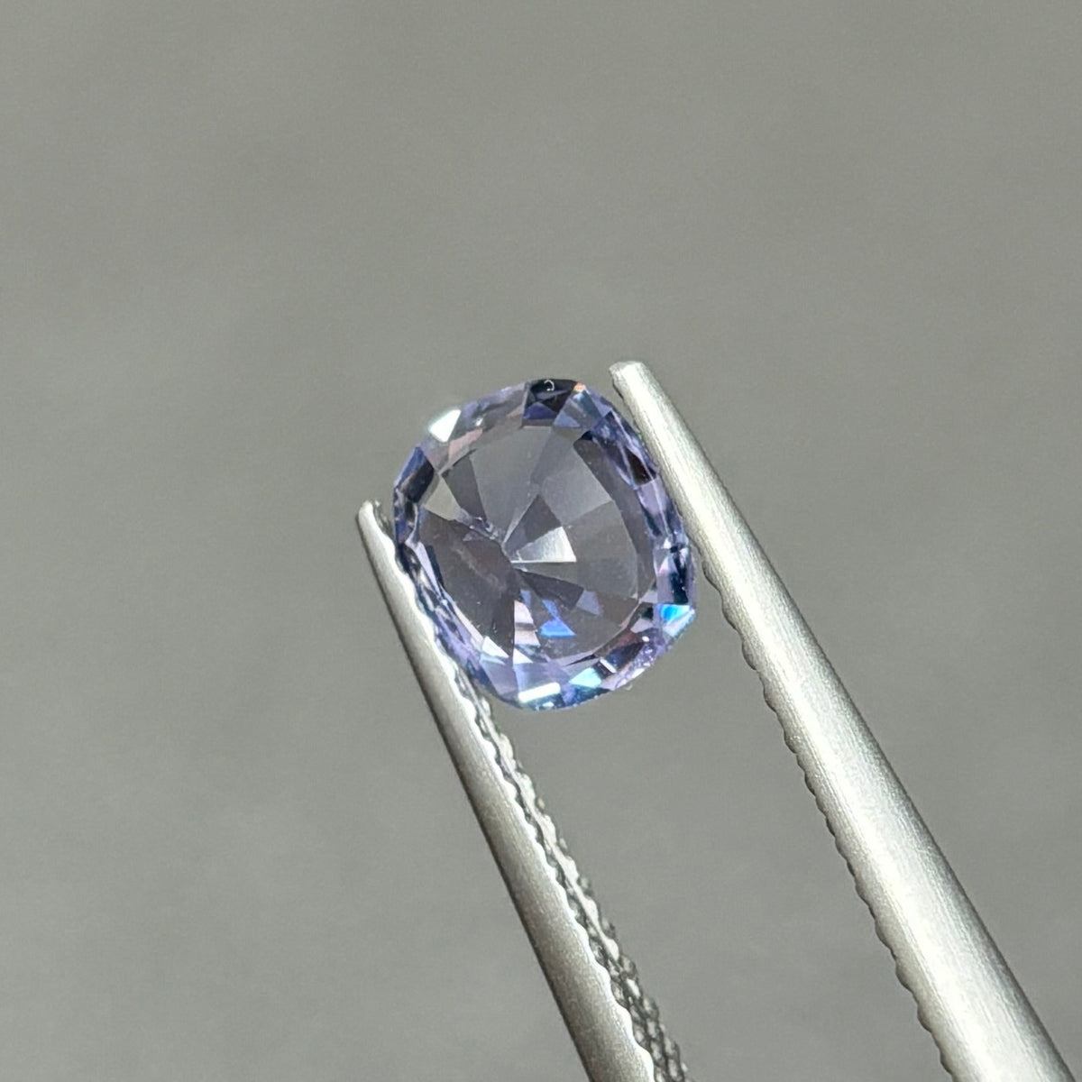 0,86ct Natural Blue Spinel Viet Nam. Cushion Shape. No Treatment Spinel Luc Yen.