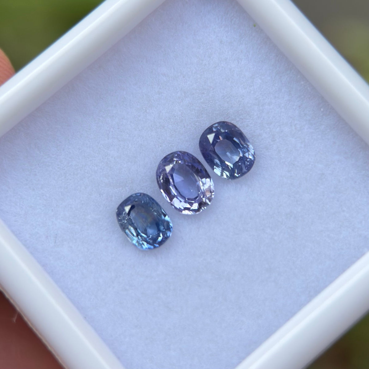 1,12ct/ 3Pcs Natural Blue Sapphire Viet Nam. Cushion Shape. No Treatment Sapphire Luc Yen.