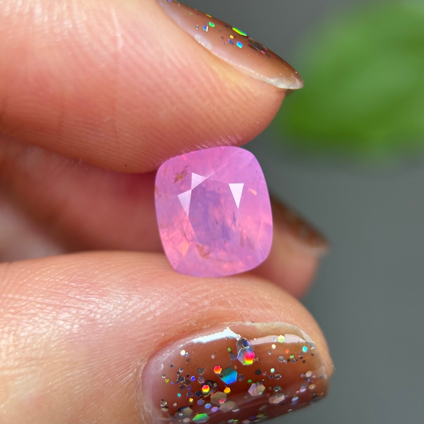 2.63ct Natural Milky Sapphire Viet Nam.