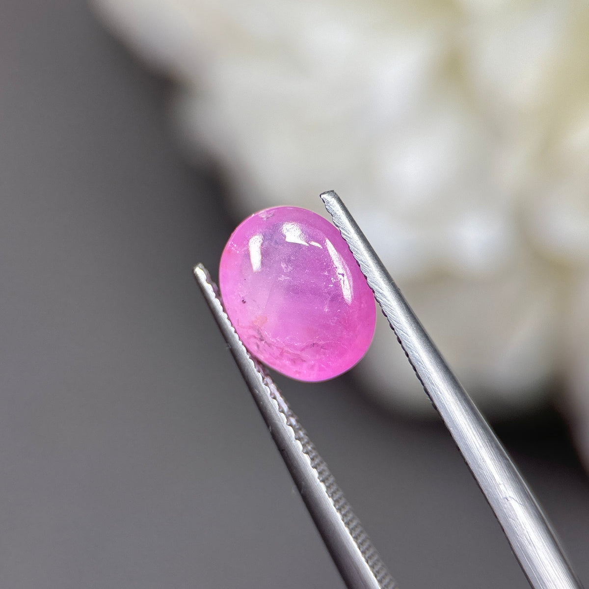3,73ct Natural Pink Cacbochon Sapphire Viet Nam. No Treatment Sapphire Luc Yen.