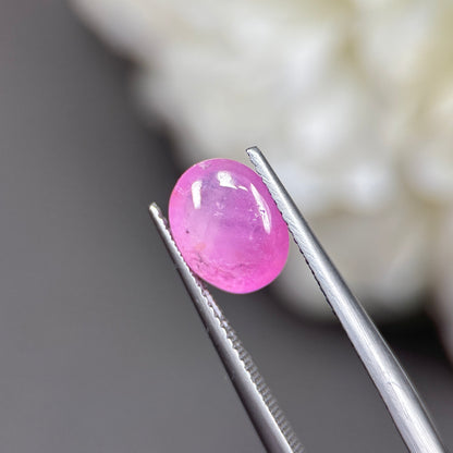 3,73ct Natural Pink Cacbochon Sapphire Viet Nam. No Treatment Sapphire Luc Yen.