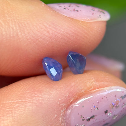 0.44 & 0.52 ct Natural Blue Silky Sapphire Vietnam.