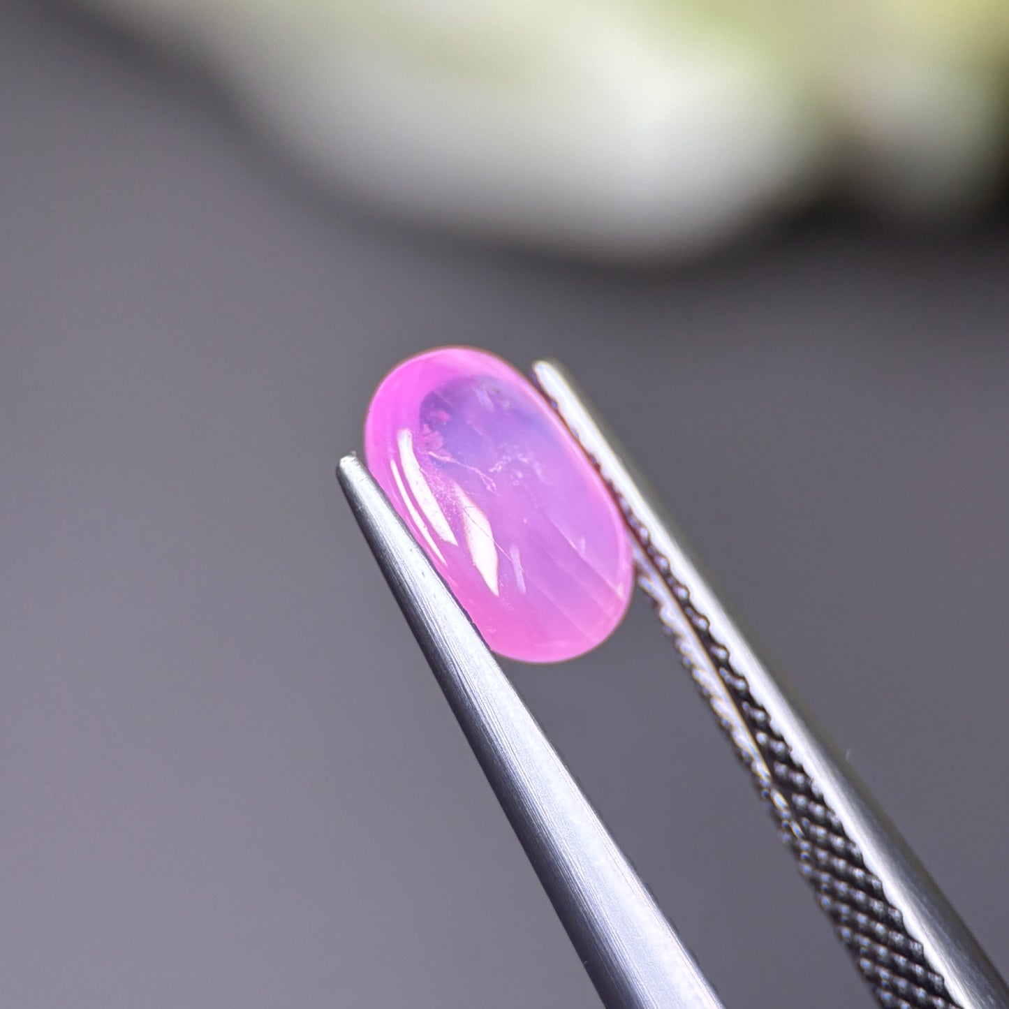 1.70ct Natural Pink Cacbochon Sapphire Viet Nam. No treatment.